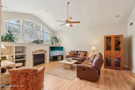 725 Piney Place Jacksonville FL 32259