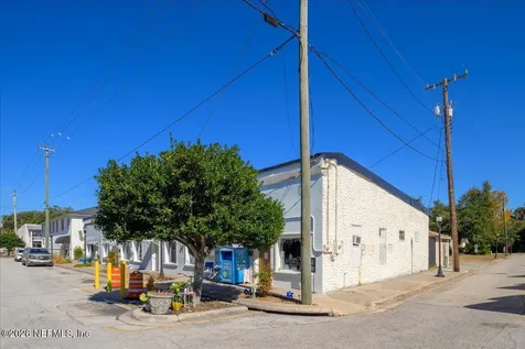 23 S College Street Macclenny FL 32063
