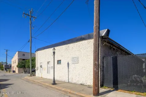 23 S College Street Macclenny FL 32063