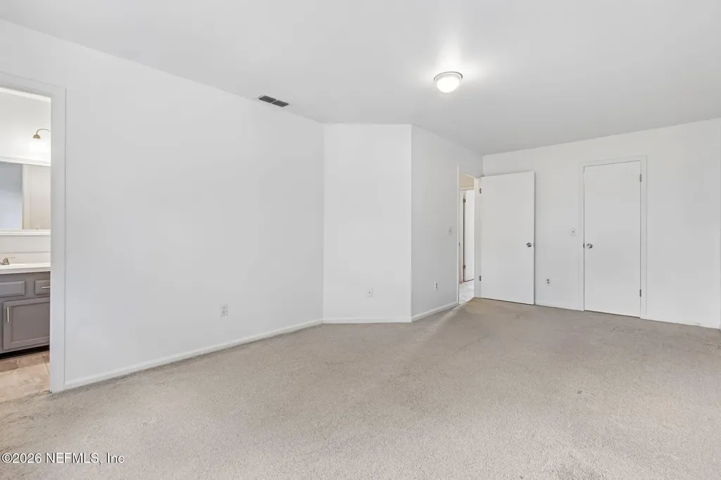 4063 Laurelwood Drive Jacksonville FL 32257
