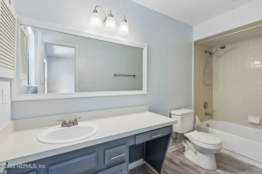 4063 Laurelwood Drive Jacksonville FL 32257
