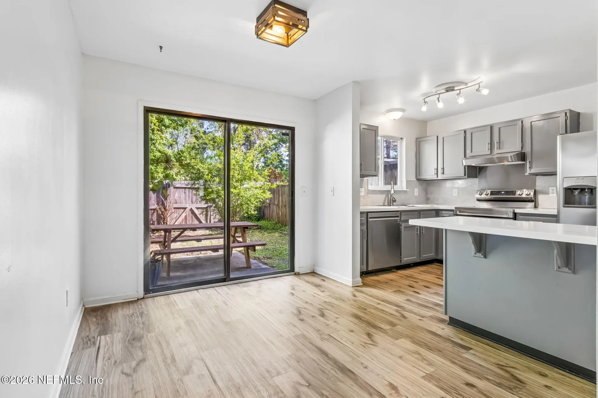 4063 Laurelwood Drive Jacksonville FL 32257