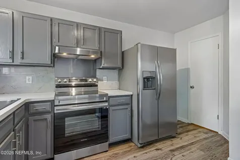 4063 Laurelwood Drive Jacksonville FL 32257