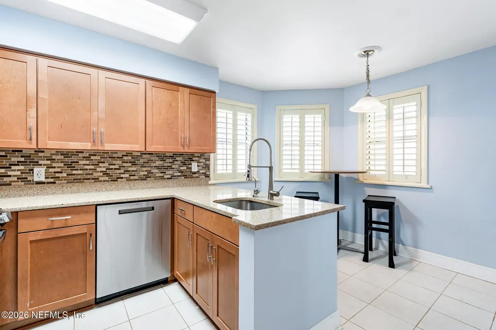 37 Captains Walk Palm Coast FL 32137
