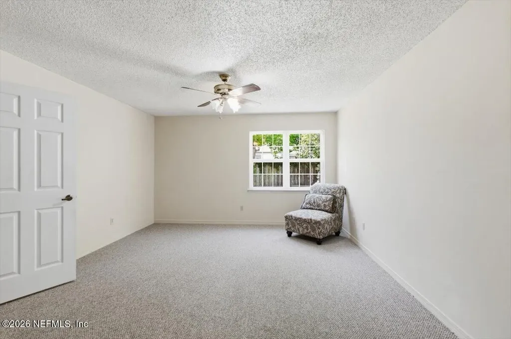 8062 Loch Lomond Lane Jacksonville FL 32244