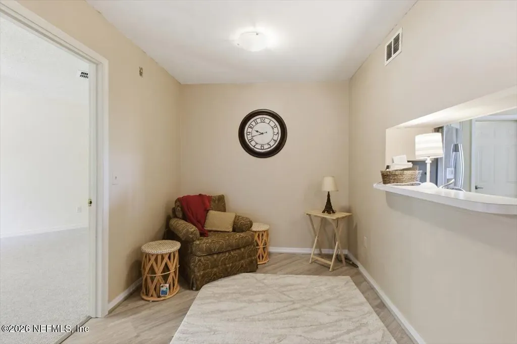 8062 Loch Lomond Lane Jacksonville FL 32244