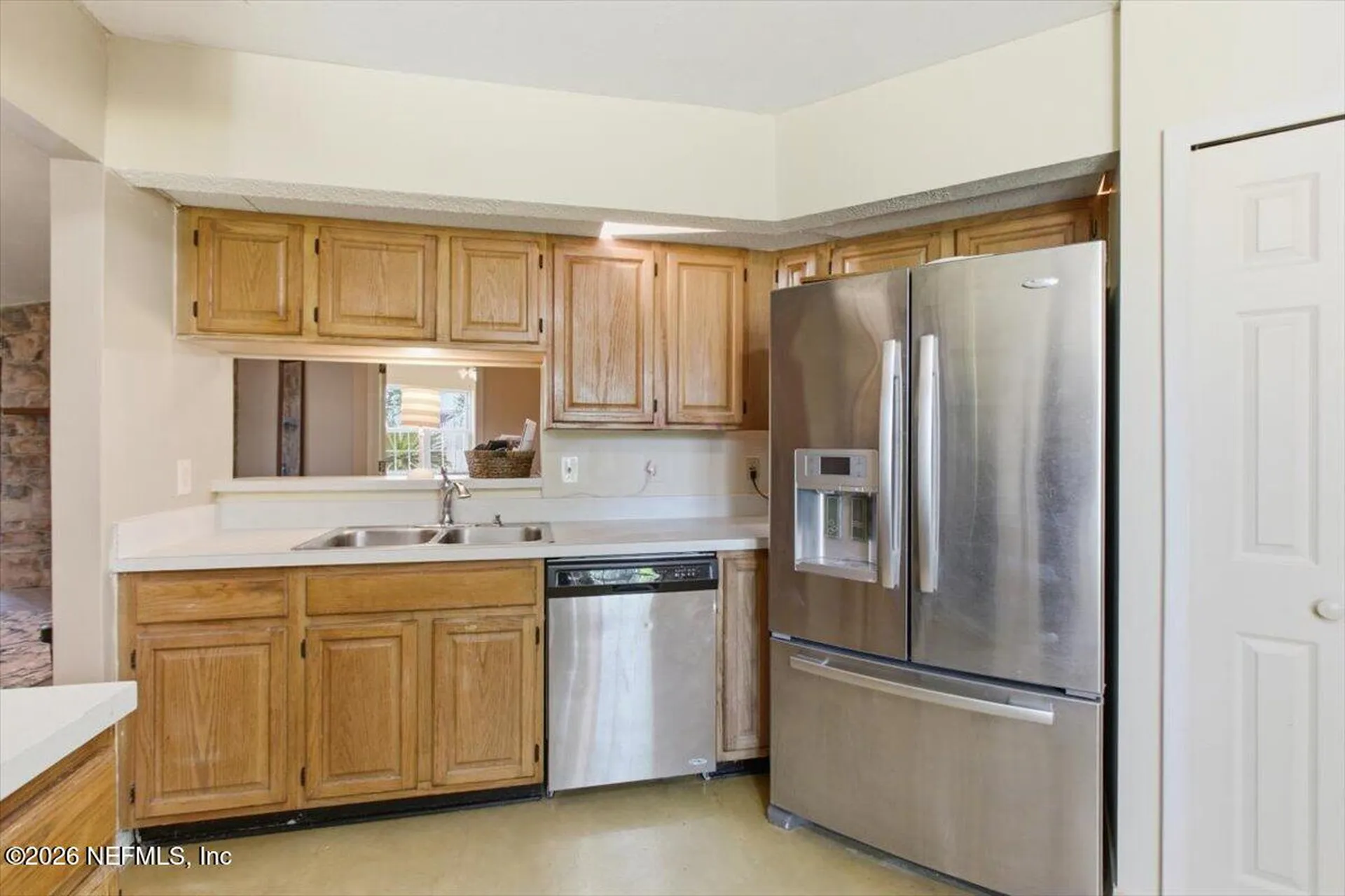 8062 Loch Lomond Lane Jacksonville FL 32244