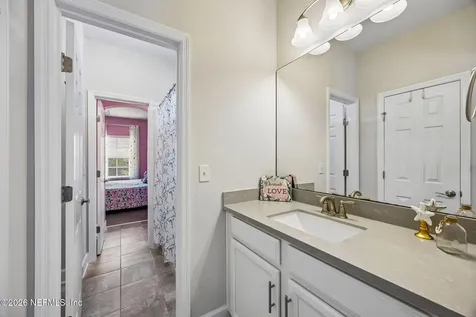 588 Oxford Estates Way St. Johns FL 32259
