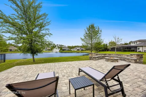 588 Oxford Estates Way St. Johns FL 32259