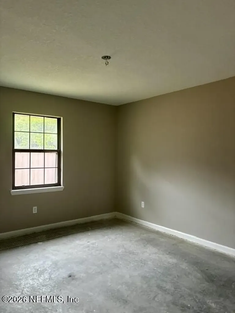 932 W Macclenny Avenue Macclenny FL 32063