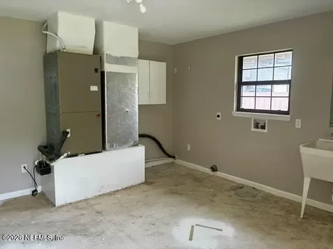 932 W Macclenny Avenue Macclenny FL 32063