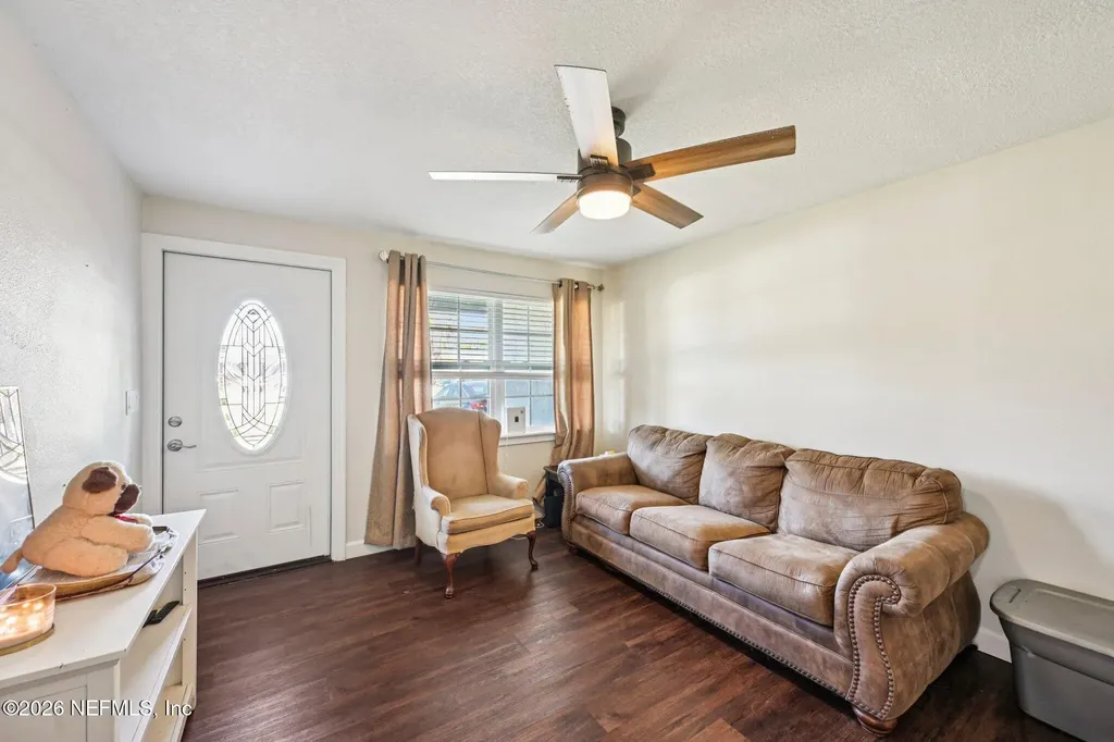 6471 Kinlock Drive Jacksonville FL 32219