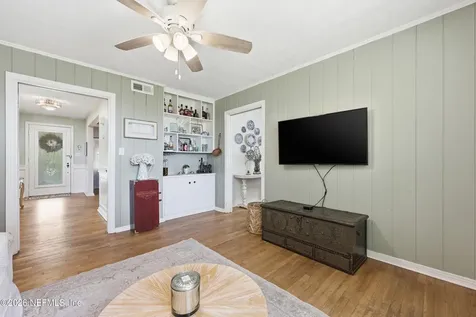 1244 Glengarry Road Jacksonville FL 32207