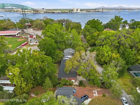 1244 Glengarry Road Jacksonville FL 32207