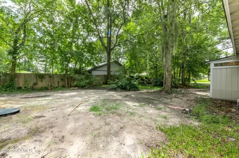 7832 Newton Road Jacksonville FL 32216