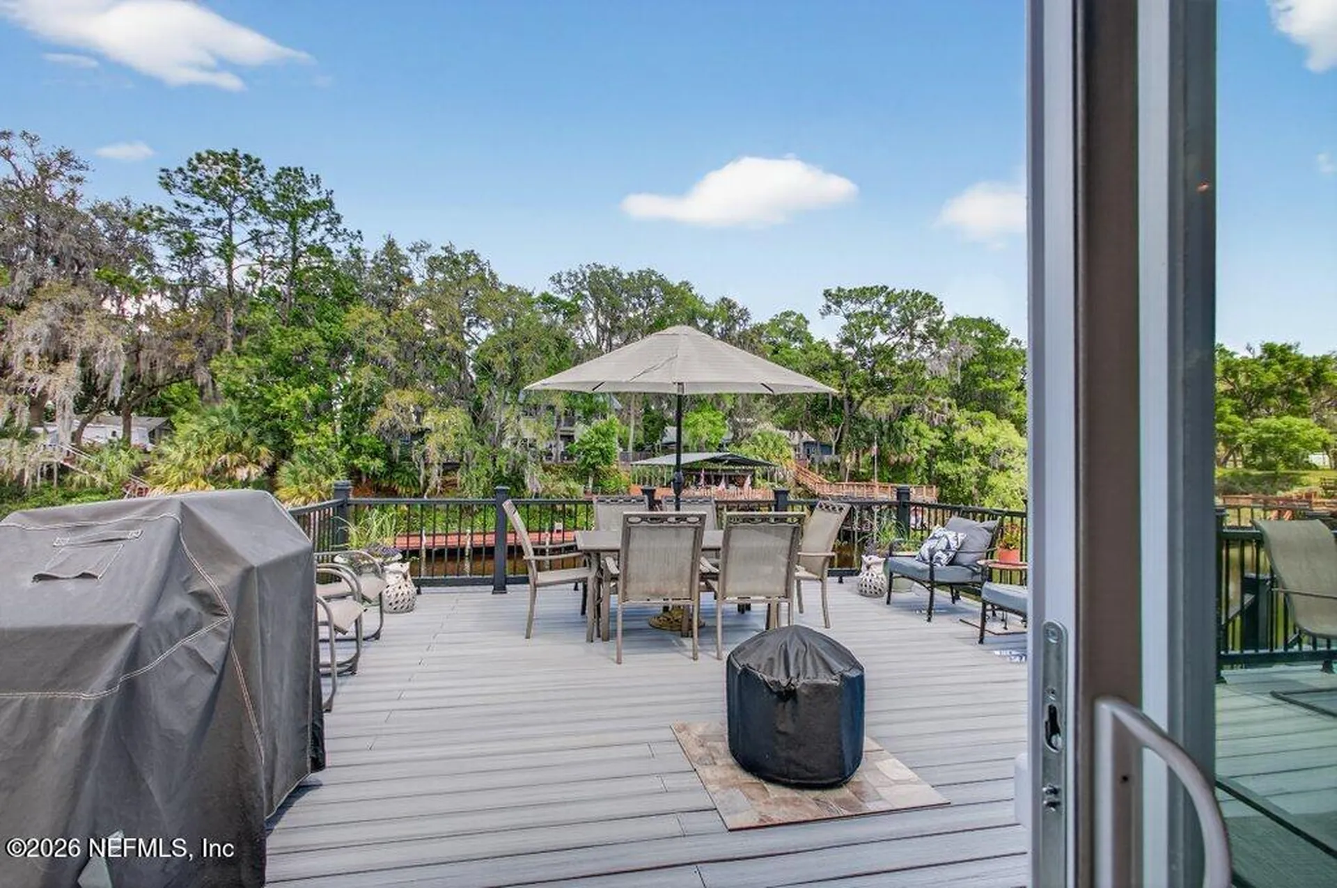 293 Maxwell Drive Welaka FL 32193