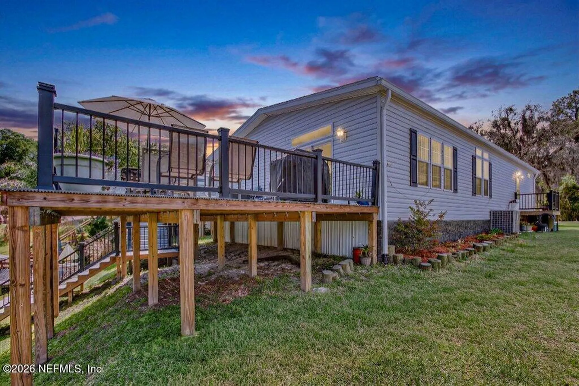 293 Maxwell Drive Welaka FL 32193