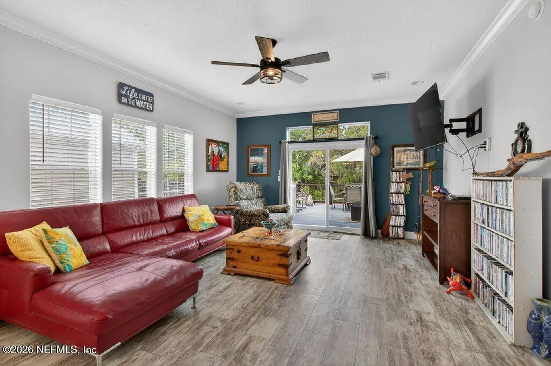 293 Maxwell Drive Welaka FL 32193