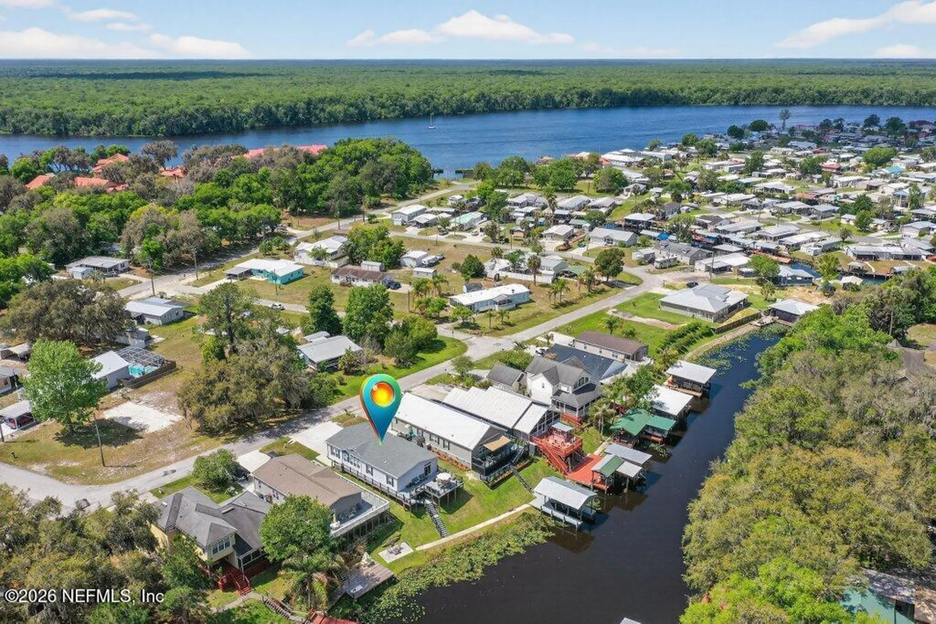 293 Maxwell Drive Welaka FL 32193
