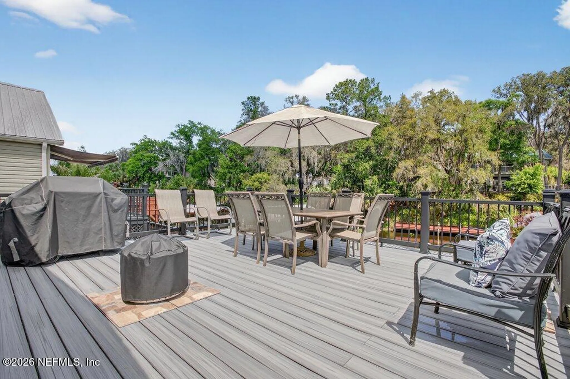 293 Maxwell Drive Welaka FL 32193