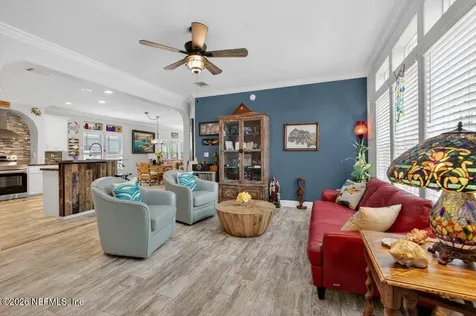 293 Maxwell Drive Welaka FL 32193