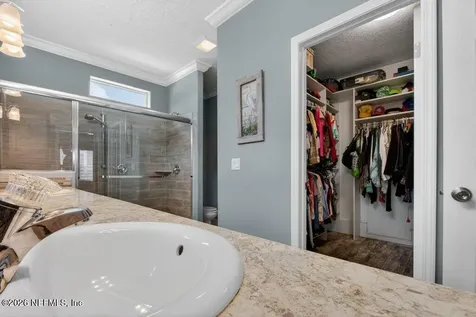 293 Maxwell Drive Welaka FL 32193
