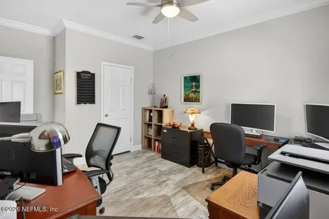 293 Maxwell Drive Welaka FL 32193