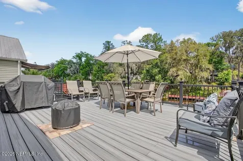 293 Maxwell Drive Welaka FL 32193