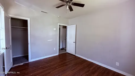 2881 Lenox Avenue Jacksonville FL 32254