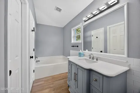 4343 Woodley Creek Road Jacksonville FL 32218
