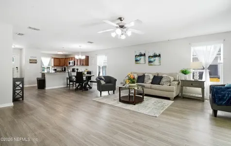 4540 Glendas Meadow Drive Jacksonville FL 32210