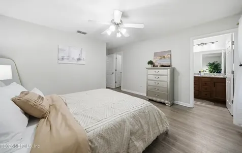 4540 Glendas Meadow Drive Jacksonville FL 32210