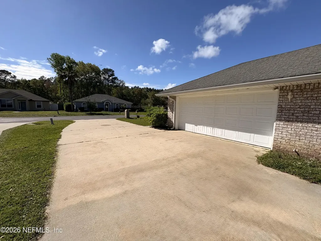 15677 Moss Hollow Drive Jacksonville FL 32218