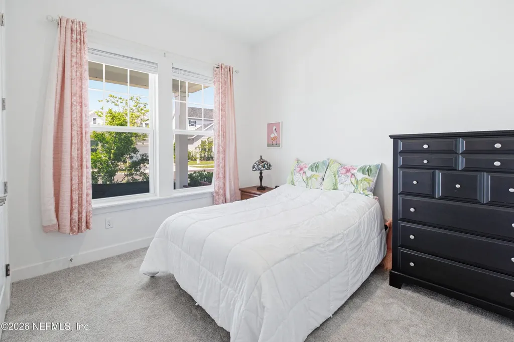 5297 Piney Woods Way Jacksonville FL 32224