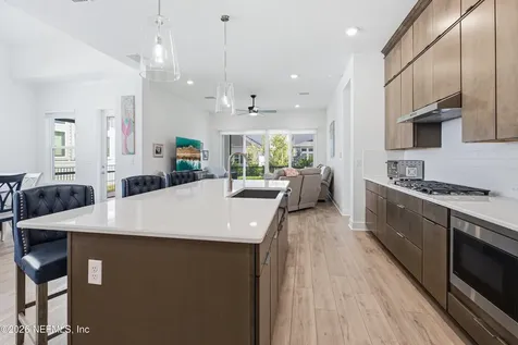 5297 Piney Woods Way Jacksonville FL 32224