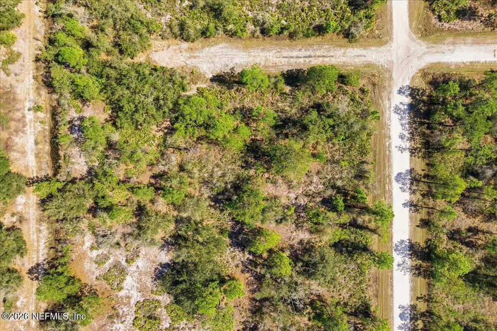 602 Azalea Drive Indian Lake Estates FL 33855