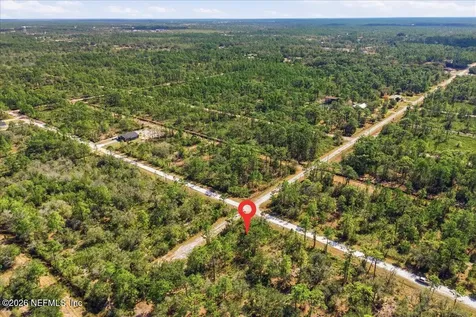602 Azalea Drive Indian Lake Estates FL 33855