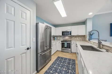 403 Tarpon Avenue Fernandina Beach FL 32034