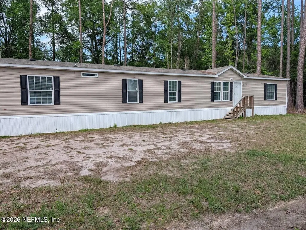 45053 R Jones Road Callahan FL 32011