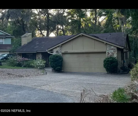 4332 Springmoor Drive E Jacksonville FL 32225