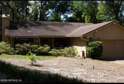 4332 Springmoor Drive E Jacksonville FL 32225