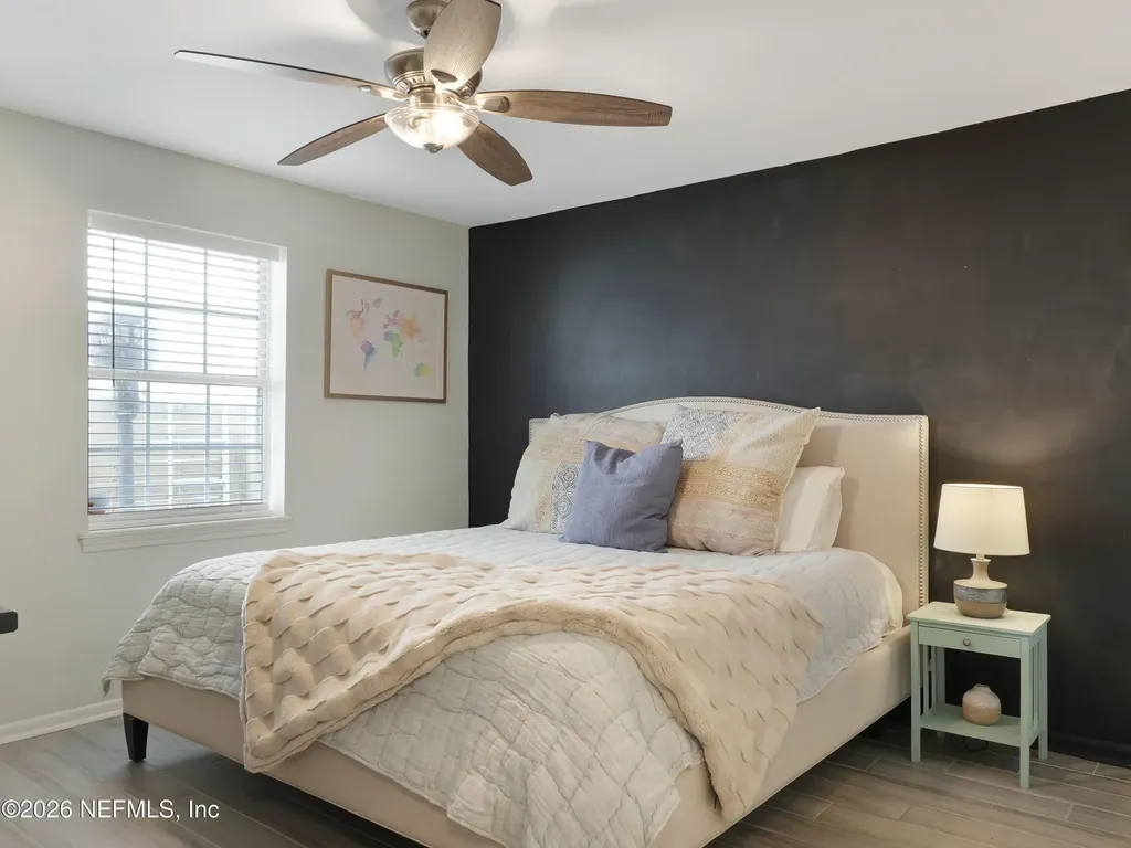 926 2nd Street S Jacksonville Beach FL 32250