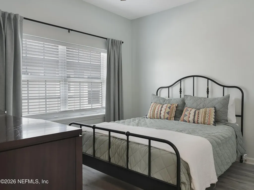926 2nd Street S Jacksonville Beach FL 32250