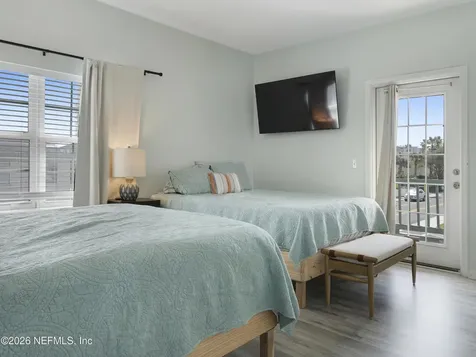 926 2nd Street S Jacksonville Beach FL 32250