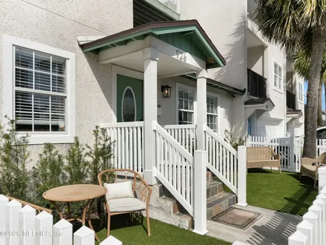 926 2nd Street S Jacksonville Beach FL 32250