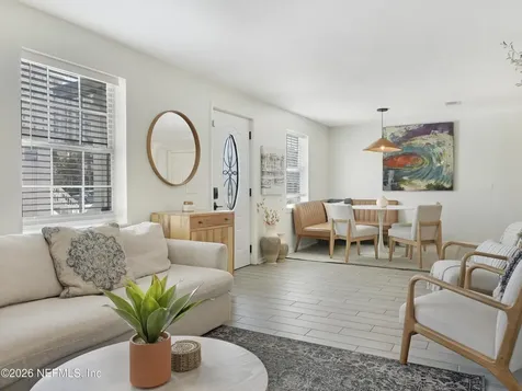 926 2nd Street S Jacksonville Beach FL 32250