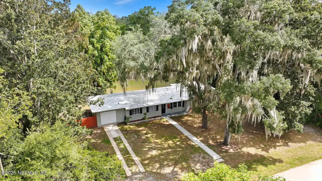 130 SW Peach Street Keystone Heights FL 32656