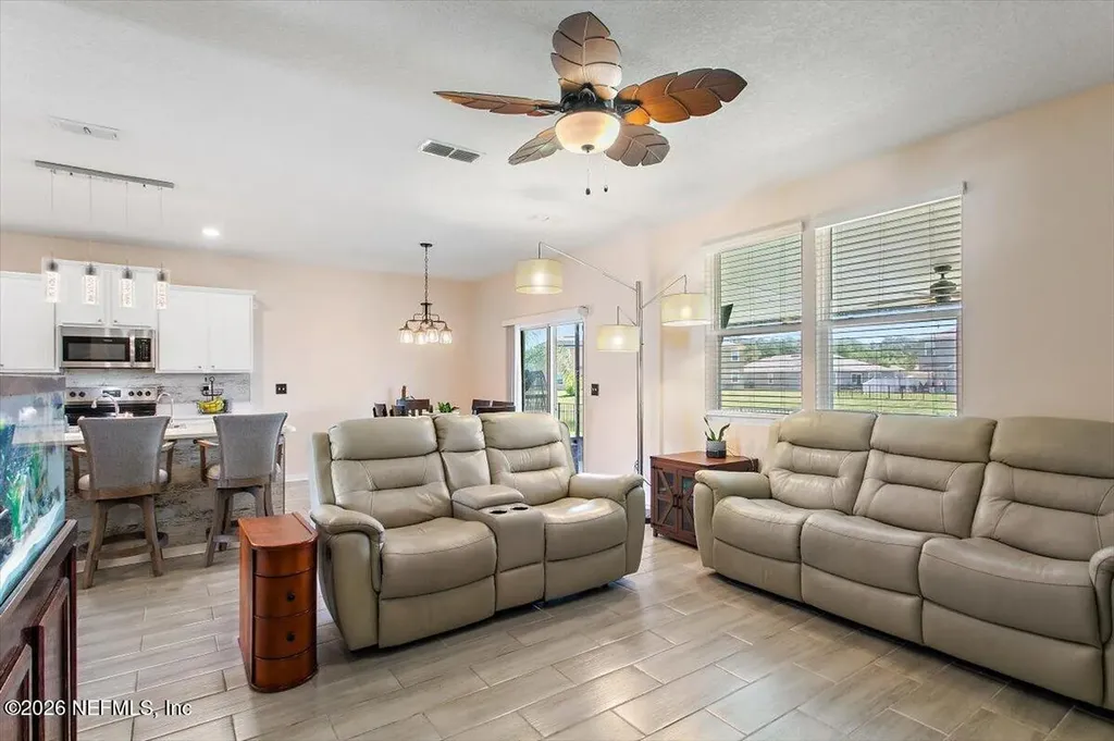 3512 Guppy Court Jacksonville FL 32226
