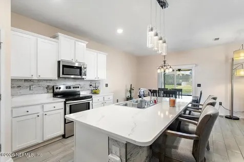 3512 Guppy Court Jacksonville FL 32226