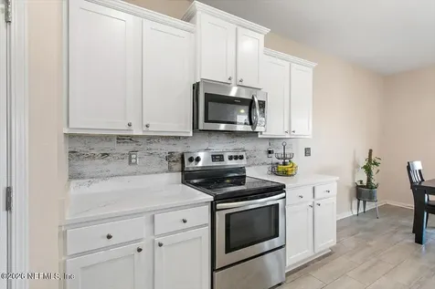 3512 Guppy Court Jacksonville FL 32226